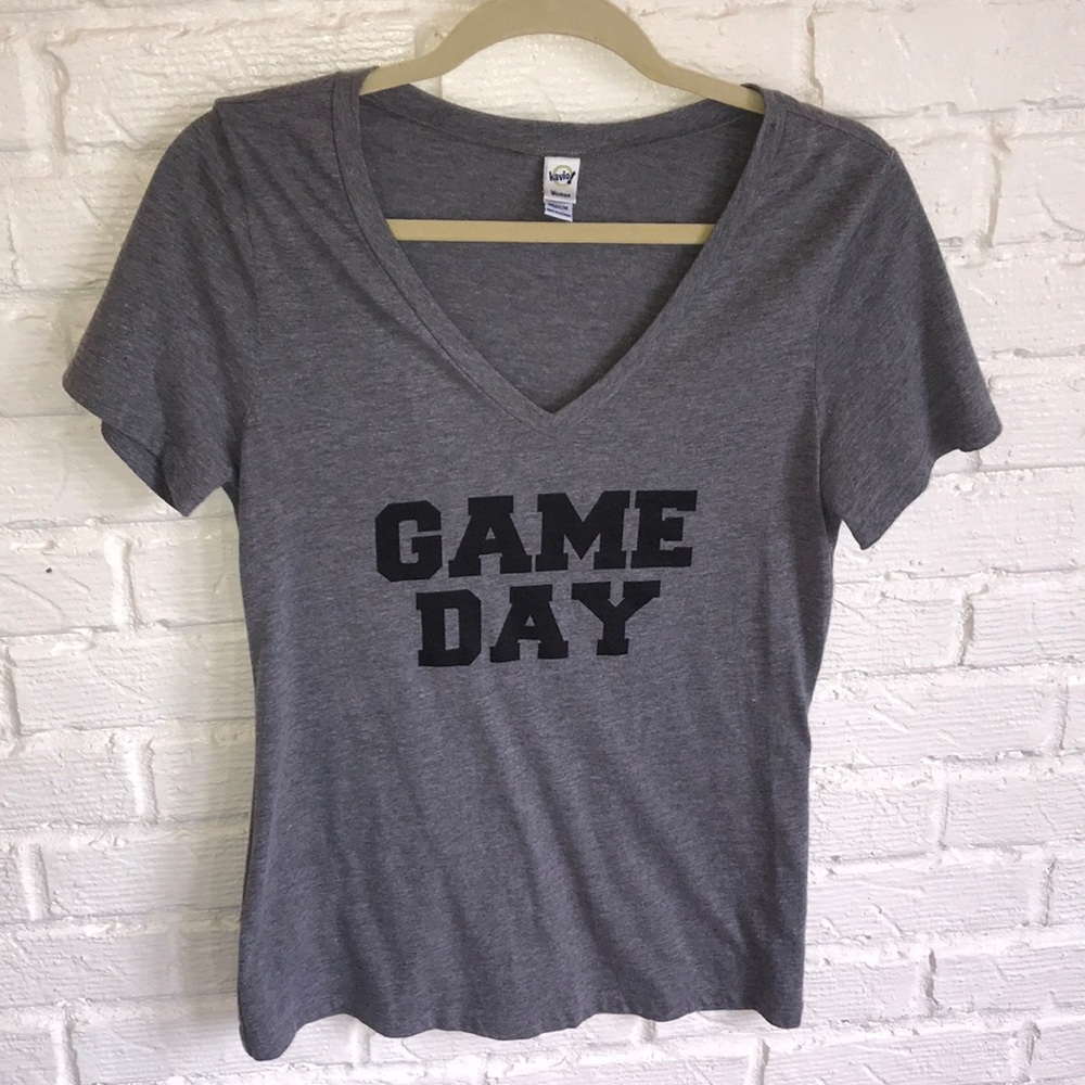 •NWOT• GAME DAY T-SHIRT